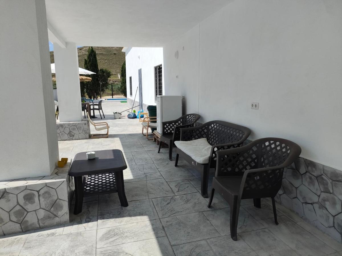 Casa Rural Con Piscina Climatizada Y Barbacoa A 10 Km De Alicante Y Playas, 3000 M2 De Terreno إلتشه المظهر الخارجي الصورة