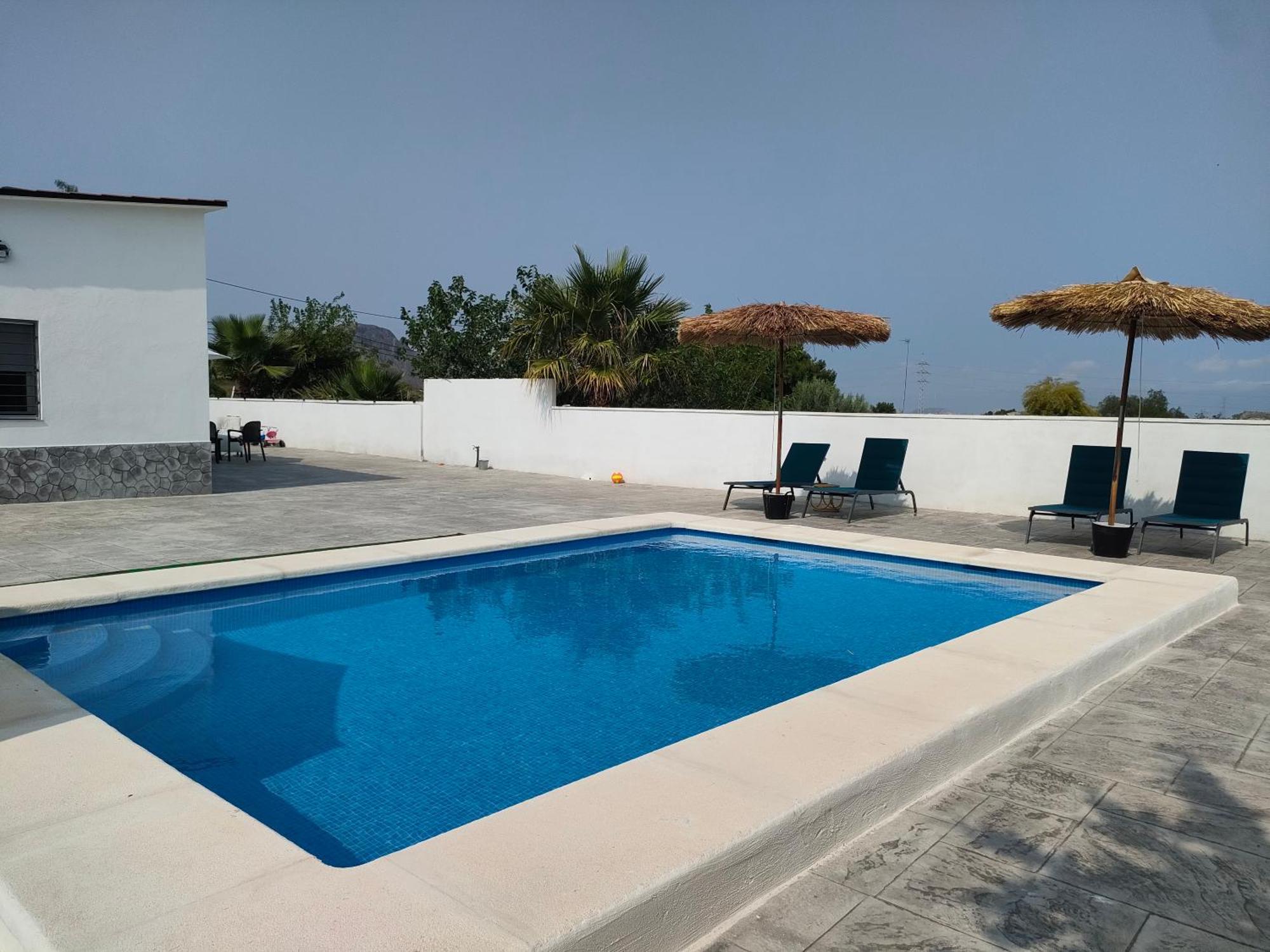 Casa Rural Con Piscina Climatizada Y Barbacoa A 10 Km De Alicante Y Playas, 3000 M2 De Terreno إلتشه المظهر الخارجي الصورة